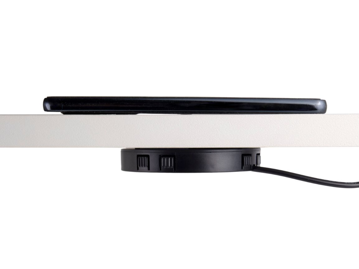 Carregador por indução de mesa da QTMOV em detalhes Carregador por indução de mesa da QTMOV em detalhes